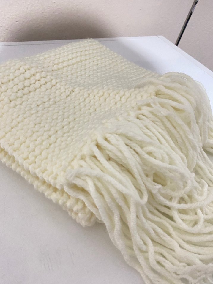 Beyaz Örgü Kadın atkı - Görsel 4