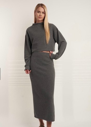 Gri Uzun Midi Etek - Görsel 2