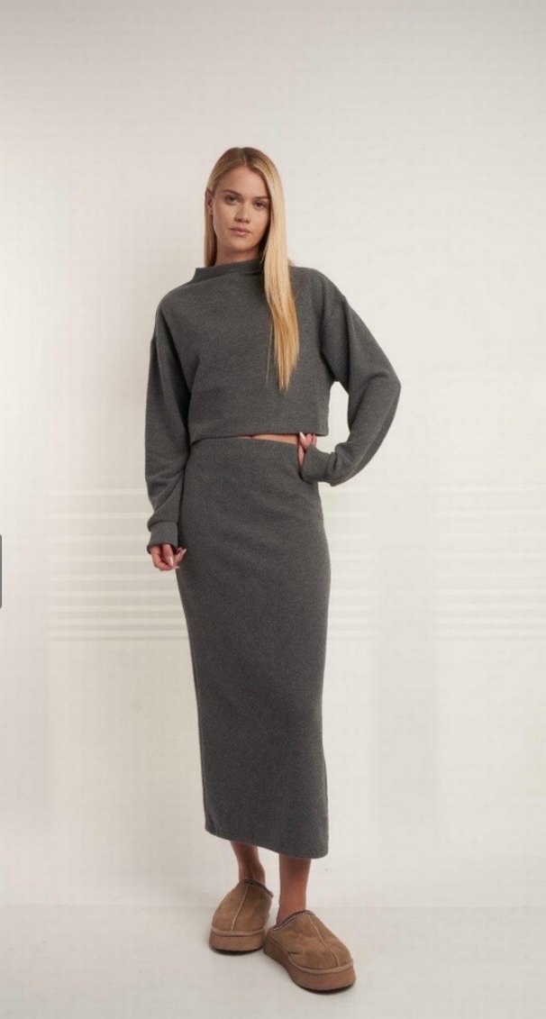 Gri Uzun Midi Etek - Görsel 2
