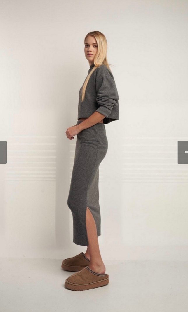 Gri Uzun Midi Etek - Görsel 3