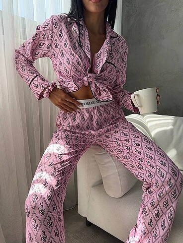 Victoria?s Secret Baskılı Takım