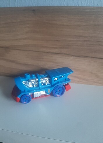 Hotwheels loco motorin thomas