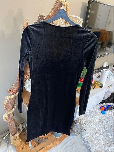 H&M Kadife dar elbise