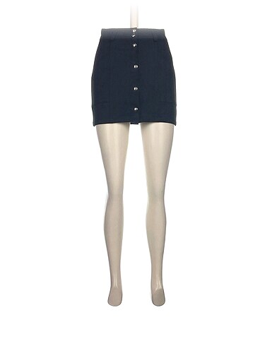 Bershka Mini Etek %70 İndirimli.