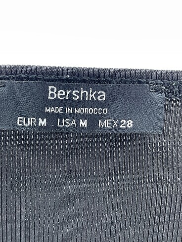 m Beden siyah Renk Bershka Mini Üst %70 İndirimli.