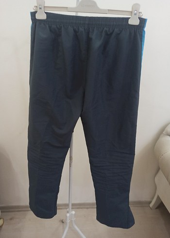 Gri fermuarlı erkek eşofman altı - Görsel 2