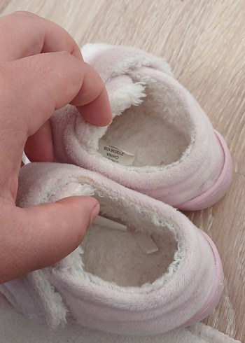 Kız Çocuk Pembe Peluş Ev Terliği - Görsel 2