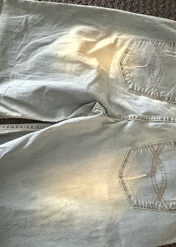 Bej Düğmeli Hamile Midi Şort - Görsel 2