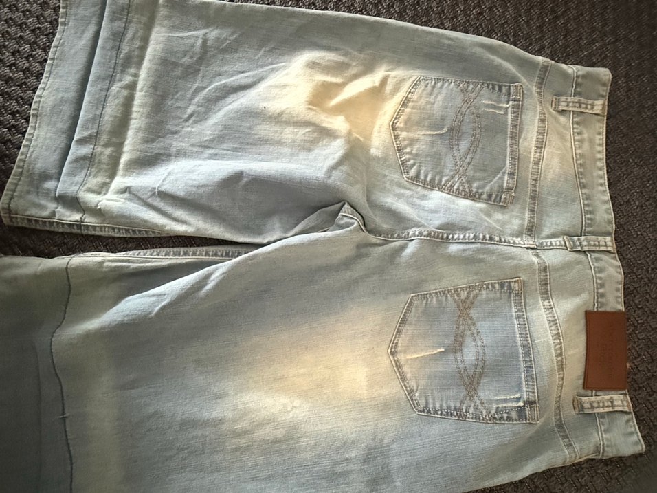 Bej Düğmeli Hamile Midi Şort - Görsel 2