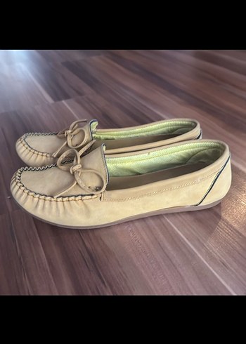 Kız Çocuk Bej Süet Tokalı Loafer - Görsel 3