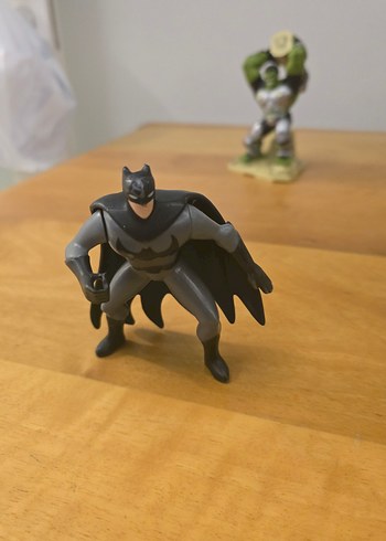 Gri Koyu Renkli Batman Aksiyon Figürü