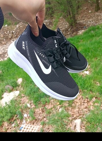 Nike NİKE FİLELİ SİYAH ÇOCUK SPOR