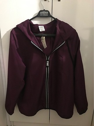 Victoria?s secret yağmurluk