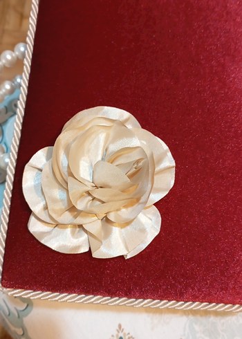 Kırmızı Kadife Kaplı Dini Kitap ve Tespih - Görsel 4