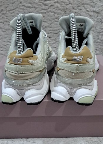 New Balance 9060 Spor Ayakkabı - Görsel 5