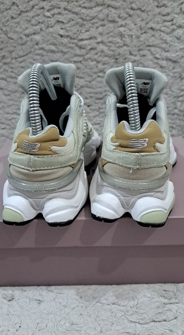 New Balance 9060 Spor Ayakkabı - Görsel 5