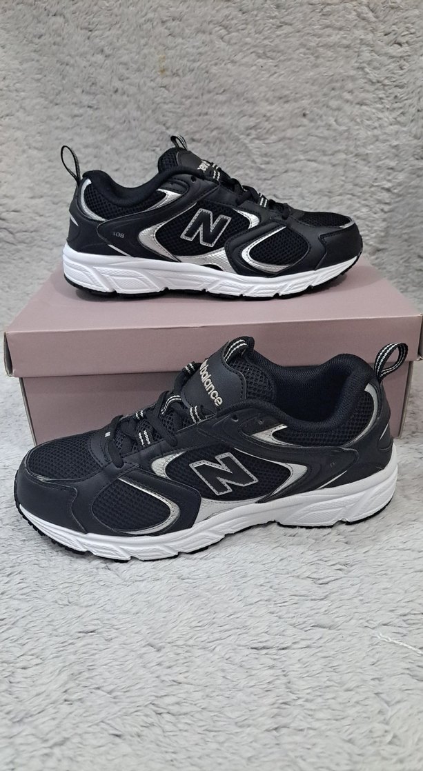 New Balance 408 Siyah Unisex Günlük Spor Yakkabı - Görsel 2