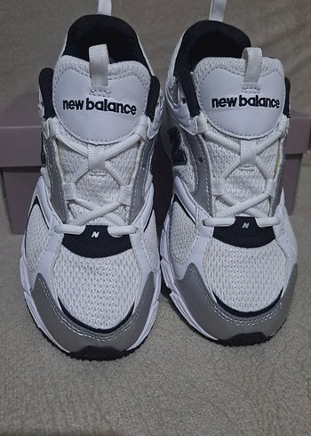 New Balance 408 Spor Ayakkabı Beyaz - Görsel 3