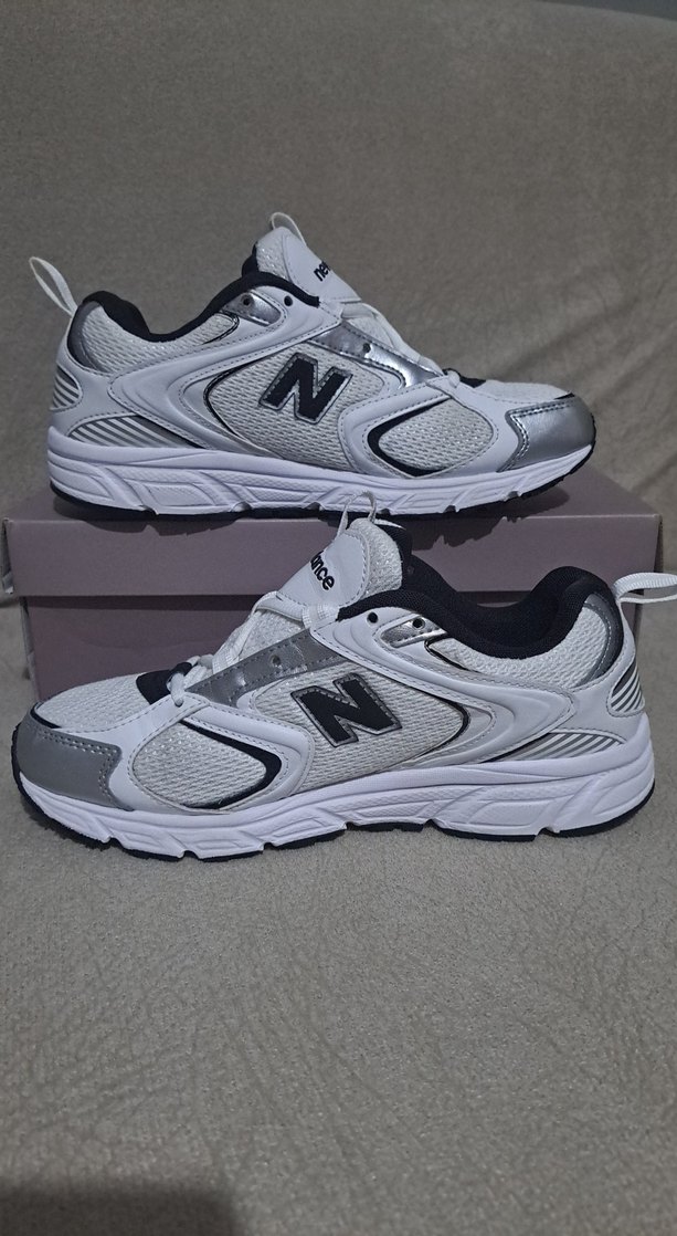 New Balance 408 Spor Ayakkabı Beyaz - Görsel 2