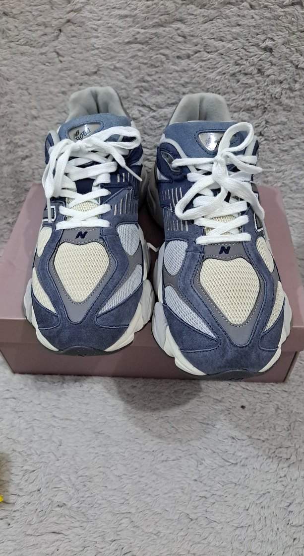 New Balance 9060 Lacivert Erkek Spor Ayakkabı - Görsel 3