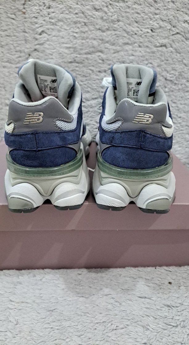 New Balance 9060 Lacivert Erkek Spor Ayakkabı - Görsel 5