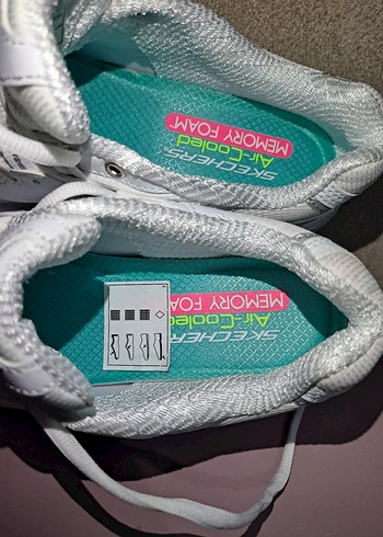Skechers D'LİTES - FRESH START Kadın Beyaz Spor Ayakkabı