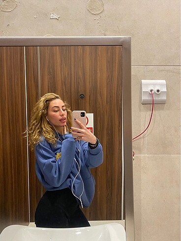 KALİTELİ SWEATSHIRT