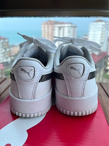Puma Puma Carina kadın spor ayakkabı