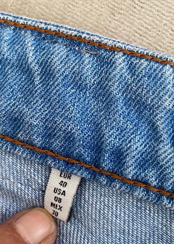 Düğmeli Mavi Mini Kot Şort - Görsel 5