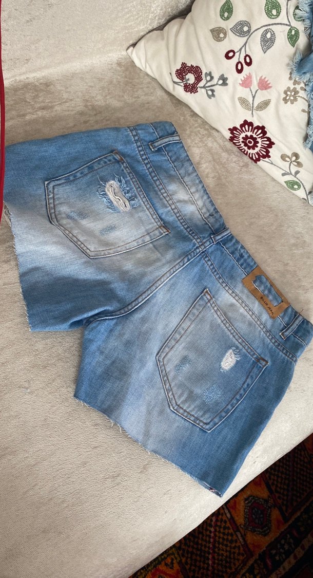 Düğmeli Mavi Mini Kot Şort - Görsel 3