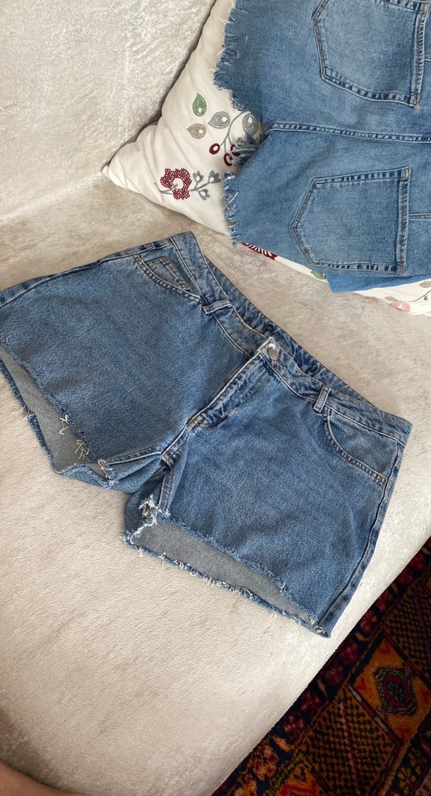 Kadın Mavi Mini Denim Şort - Görsel 4