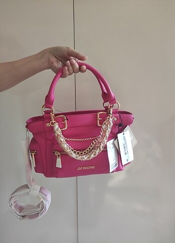 Love Moschino ?? orjinal hiç kullanılmamış 