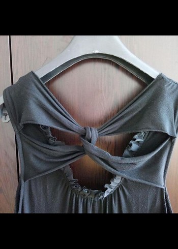 Siyah Pilili V Yaka Midi Elbise - Görsel 5