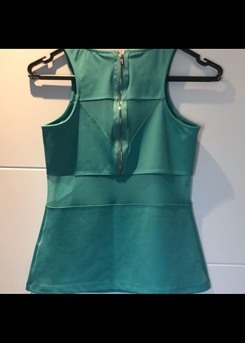 Parlak Turkuaz V Yaka Kolsuz Kadın Bluz - Görsel 2