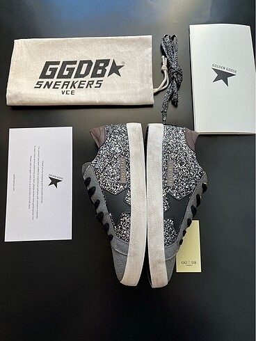 Golden Goose Deluxe GOLDEN GOOSE