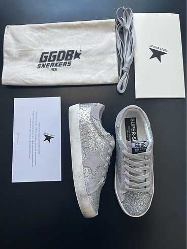 38 Beden GOLDEN GOOSE
