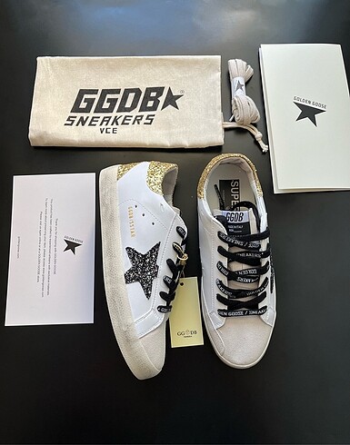 38 Beden GOLDEN GOOSE