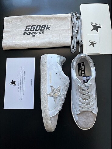 38 Beden GOLDEN GOOSE
