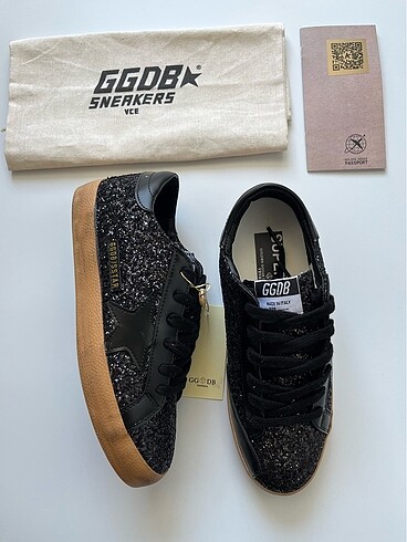 38 Beden GOLDEN GOOSE