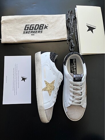 38 Beden GOLDEN GOOSE