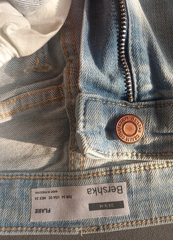 34 Beden Bershka İspanyol paca pantolon