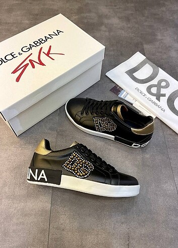 36 Beden çeşitli Renk DOLCE GABBANA 