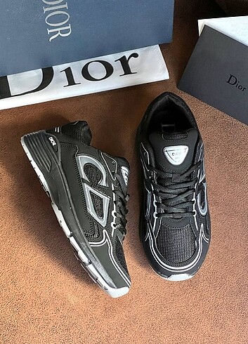 36 Beden çeşitli Renk Christian Dior ???? New Season ????