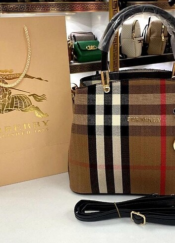 Gucci GUCCI TOMMY BURBERRY???? A KALİTE