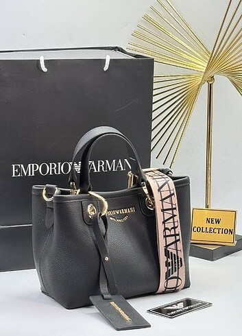EMPORİO ARMANİ CROSSBODY BAGS