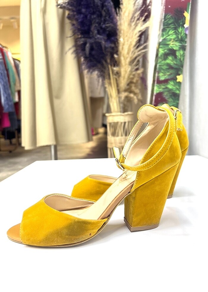 Sarı yazlık ayakkabı - Görsel 3