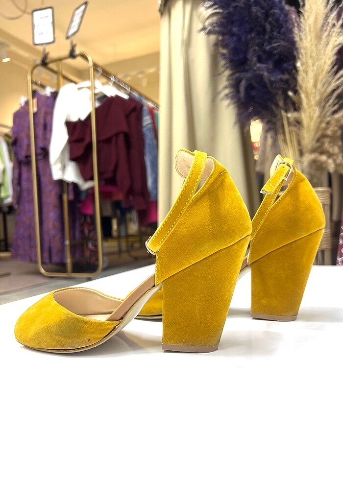 Sarı yazlık ayakkabı - Görsel 4