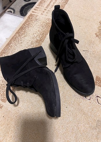 Siyah Süet Stiletto Topuklu Kadın Bot - Görsel 2