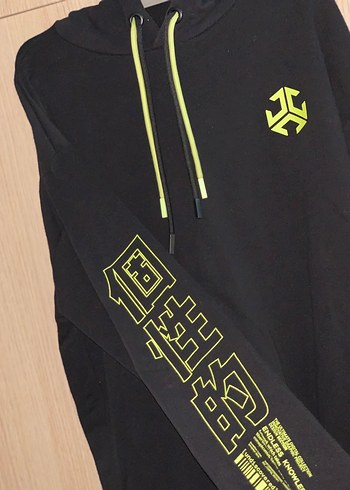 LC Waikiki Siyah Baskılı Yarım Fermuarlı Yüksek Yakalı Sweatshirt