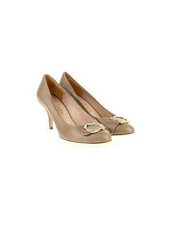 Salvatore Ferragamo Salvatore Ferragamo Dolgu Topuk %70 İndirimli.